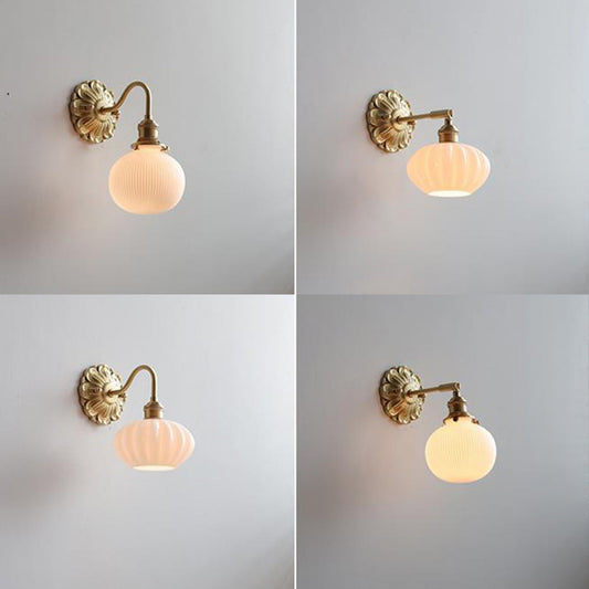 New French Style Vintage Vintage Brass Wall Lamp American Style Bedside Away Entrance Bedroom Mirror Front Makeup Table Lamp
